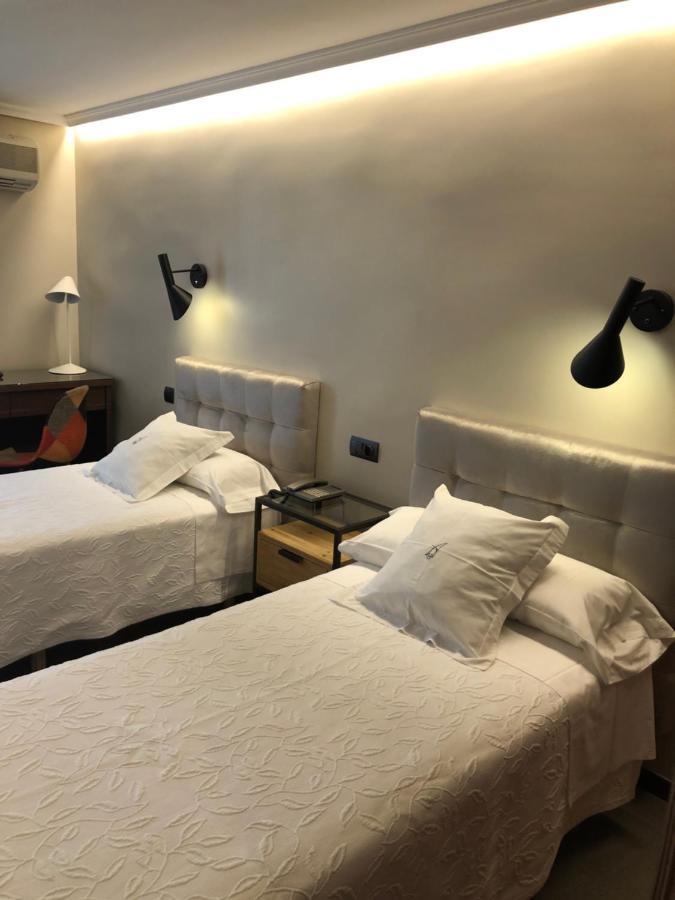Hostal Astoria Мадрид Екстериор снимка